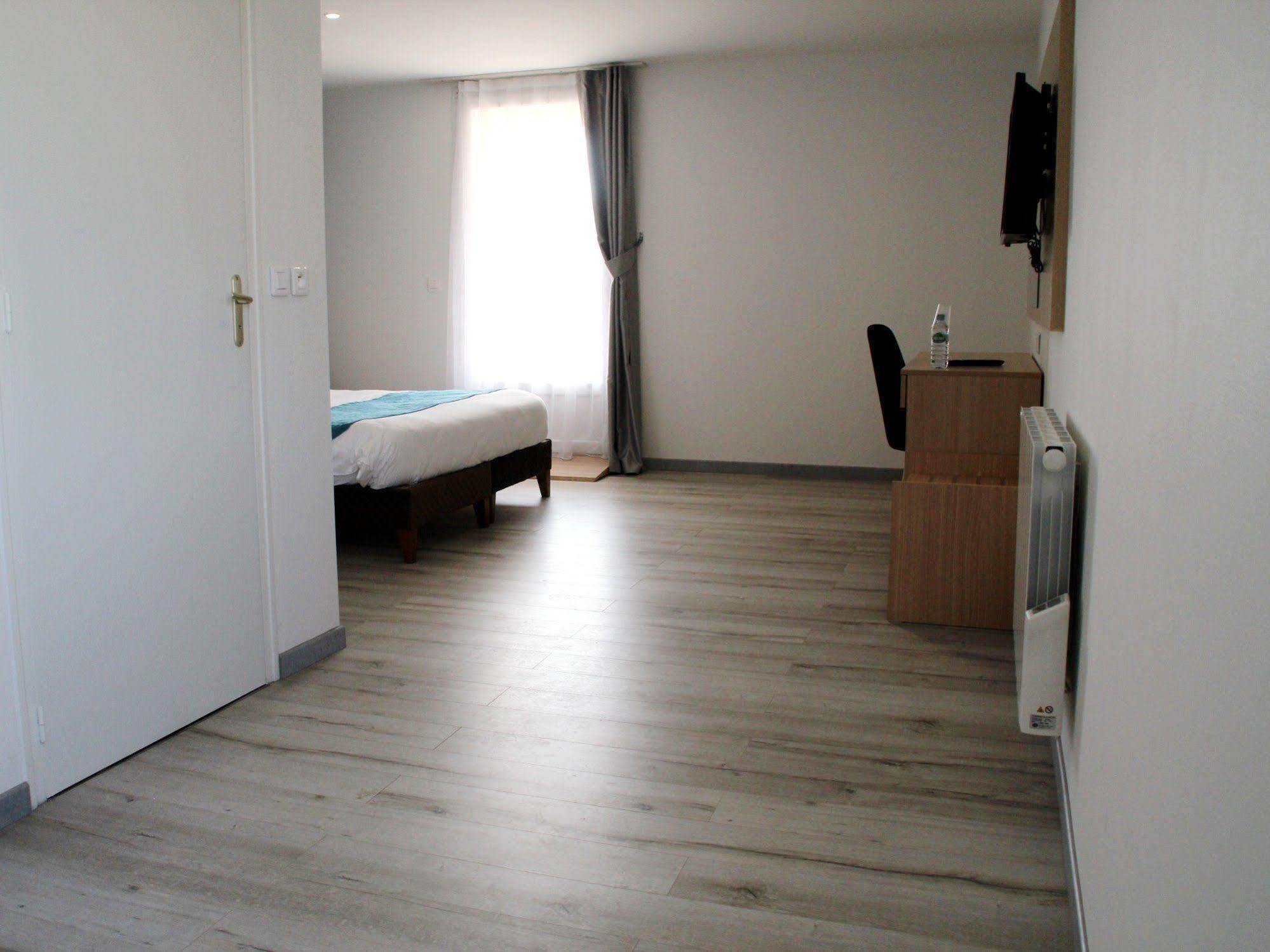 Saglam Hotel Goussainville (Val-d'Oise)